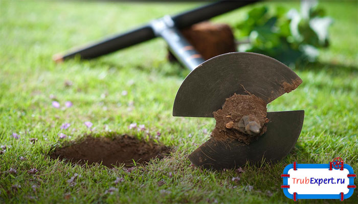 Ручной бур для бурения скважин