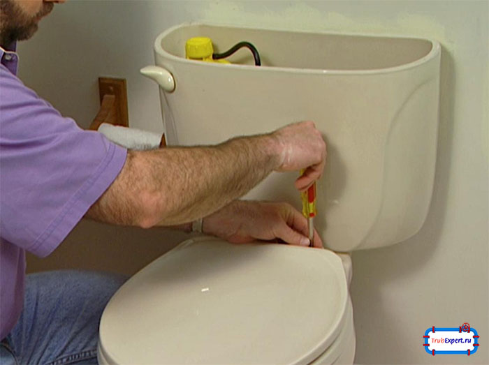 Разборка унитаза