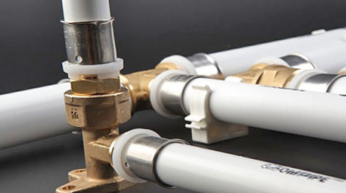 Соединение водопроводов из труб пвх бывает разным