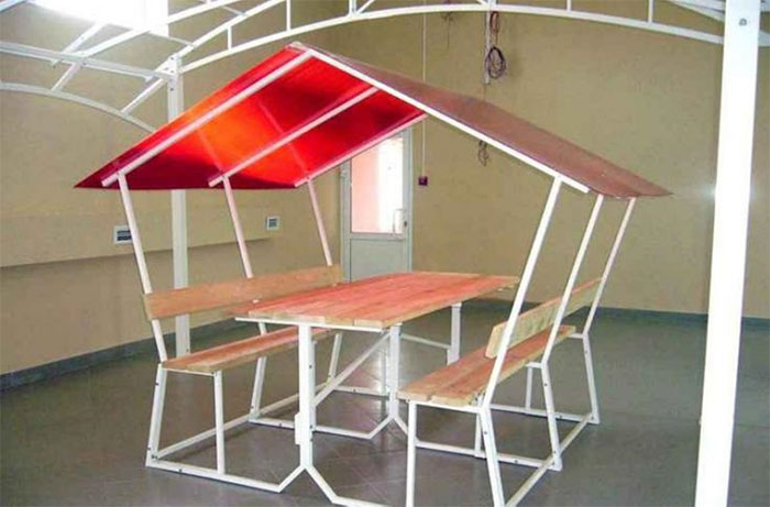Беседка из пластика