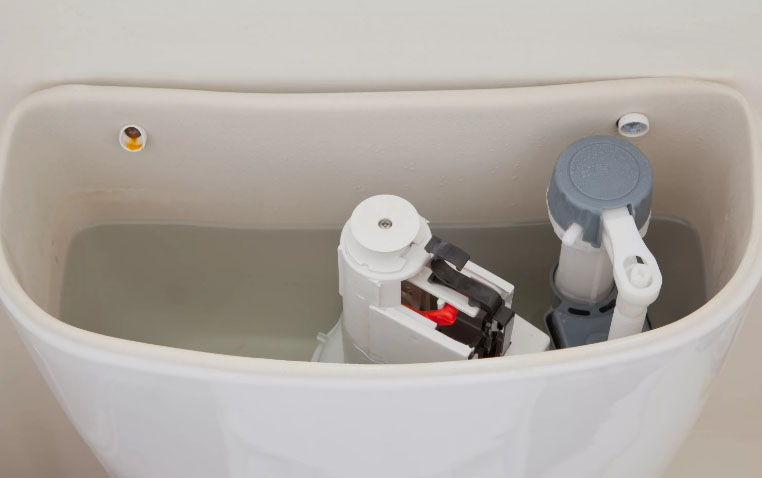 Устройство сливного бачка унитаза